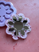 Load image into Gallery viewer, Sunbeam pocket mirror mould
