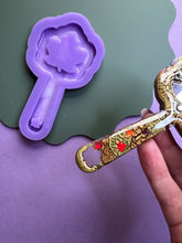 Load image into Gallery viewer, Maple leaf charm mirror mould