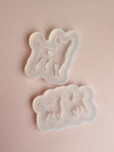Load image into Gallery viewer, Chihuahua silhouette dog silicone mould
