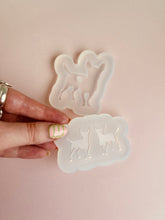 Load image into Gallery viewer, Chihuahua silhouette dog silicone mould
