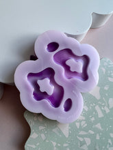 Load image into Gallery viewer, Wavy oval earring mould - domed effect