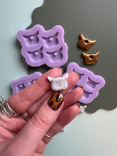 Load image into Gallery viewer, Pre domed owl moulds