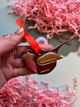 Load image into Gallery viewer, Domed glossy robin decoration mould