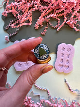 Load image into Gallery viewer, Domed snow globe earring mould