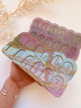 Load image into Gallery viewer, Birth flower arch silicone mould