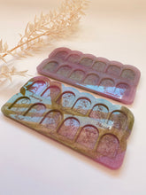 Load image into Gallery viewer, Birth flower arch silicone mould