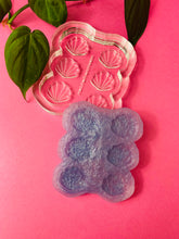 Load image into Gallery viewer, Shell trio drop earring silicone mould