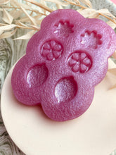 Load image into Gallery viewer, Lemon drop silicone mould - domed effect