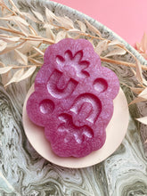 Load image into Gallery viewer, Floral arch earring mould - domed effect