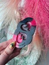 Load image into Gallery viewer, Broken heart pre domed mould - valentines mould