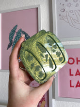 Load image into Gallery viewer, Botanical trio hair clip silicone mould