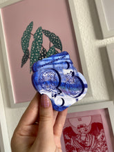 Load image into Gallery viewer, Pomegranate earring silicone mould