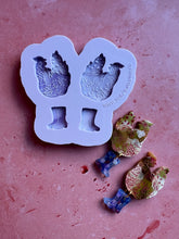 Load image into Gallery viewer, Henrietta chicken with wellie boots mould
