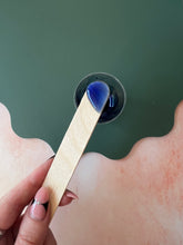 Load image into Gallery viewer, Sapphire storm glass effect resin pigment
