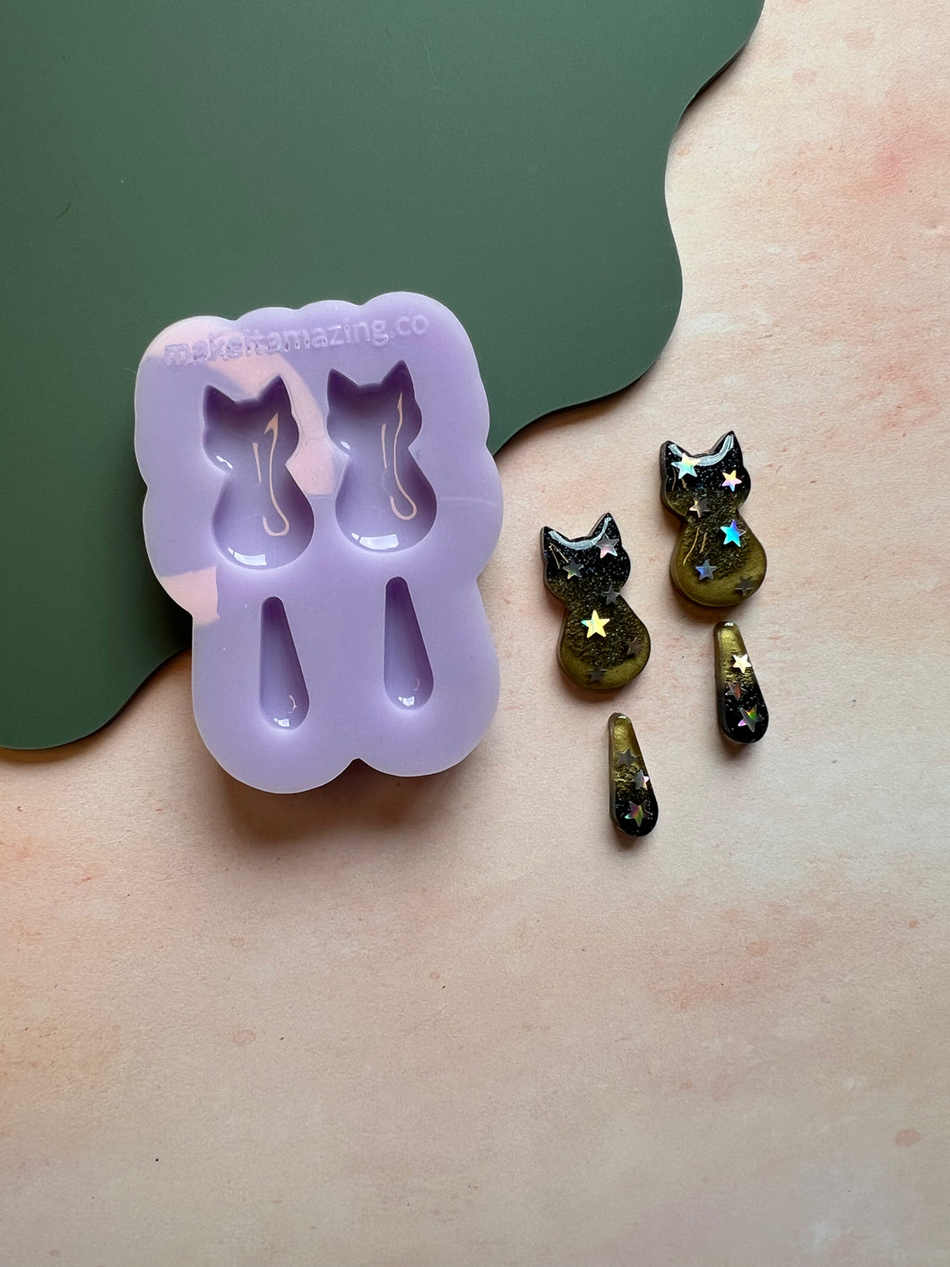 Cat drop tail mould - Party night exclusive!