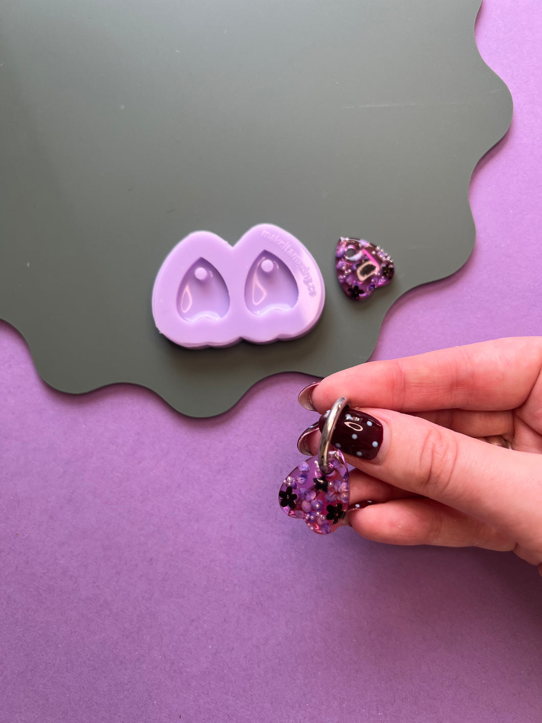 Pre domed planchette hoop charm mould