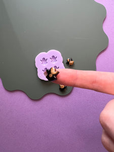 Pre domed mini ghost stud mould