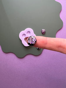 Pre domed crystal ball stud mould