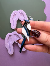 Load image into Gallery viewer, Pre domed magpie moulds
