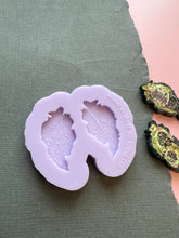 Load image into Gallery viewer, Begonia leaf moulds (both and separate)
