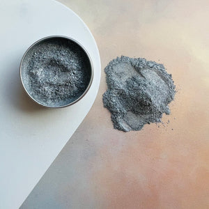 Fine silver floating powder