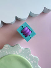 Load image into Gallery viewer, Ripple shaped bead roller for polymer clay
