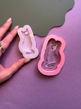 Load image into Gallery viewer, Day 6 - Cat bag charm/Key ring mould
