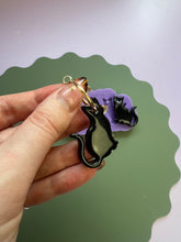 Load image into Gallery viewer, Ultra gloss domed cat hoop charm mould
