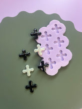 Load image into Gallery viewer, Ultra gloss domed cross mini multi mould
