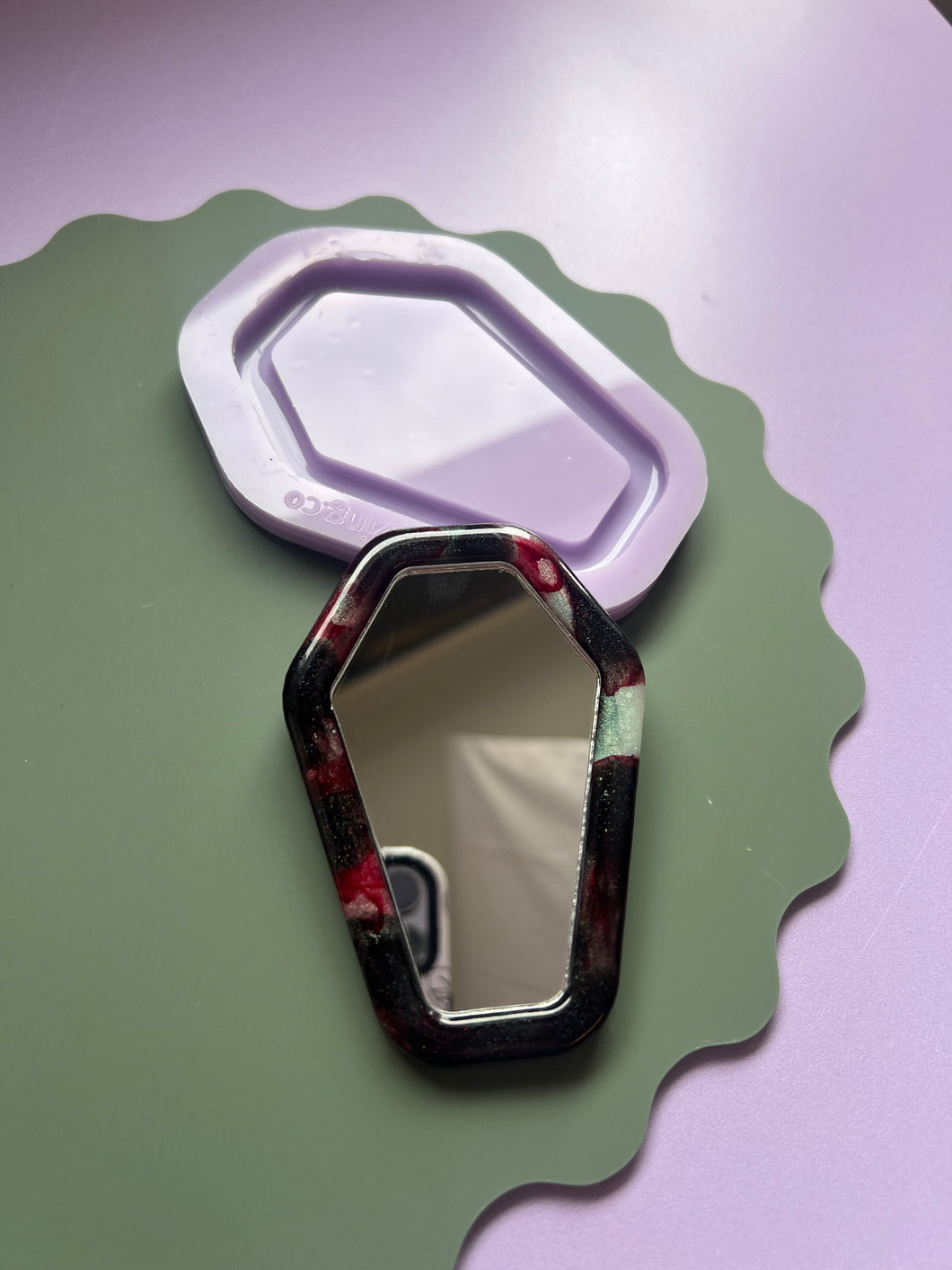 Ultra gloss domed coffin mirror mould