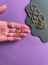 Load image into Gallery viewer, Textured heart shaped open bezel
