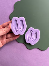 Load image into Gallery viewer, Victorian inspired hand pre domed moulds
