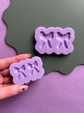 Load image into Gallery viewer, Heart Bow domed moulds

