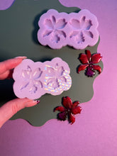 Load image into Gallery viewer, Orchid domed moulds
