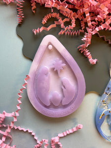 Domed glossy Nativity decoration mould