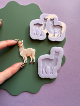 Load image into Gallery viewer, Alpacas domed moulds
