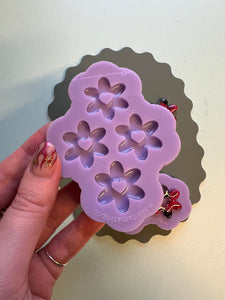 Domed heart daisy earring mould