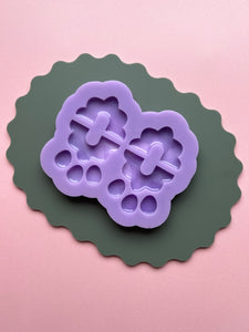 Domed scalloped earring mould