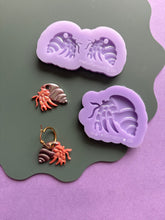 Load image into Gallery viewer, Domed &amp; detailed hermit crab moulds
