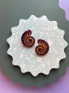 Nautilus earrings in pink abalone