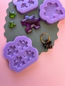 Pre domed puzzle piece moulds