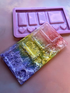 Paint/make up pallet mould with heart