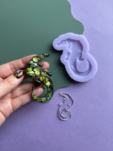 Load image into Gallery viewer, Domed &amp; Engraved Crocodile moulds - Reptile moulds for resin jewellery
