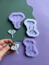 Load image into Gallery viewer, Domed &amp; Engraved Elephant moulds - Animal moulds for resin jewellery
