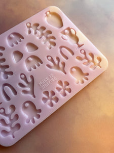 Floral Domed Matisse Palette silicone mould