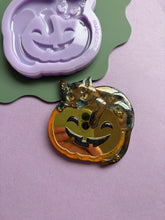 Load image into Gallery viewer, Pumpkin Cat pocket mirror mould - Limited Edition
