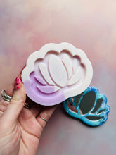 Load image into Gallery viewer, Lotus flower pocket mirror mould
