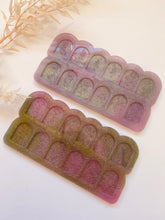 Load image into Gallery viewer, Birth flower arch silicone mould
