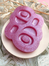 Load image into Gallery viewer, Oval arch silicone mould - domed effect
