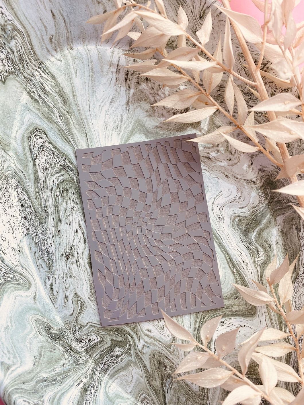 Wavy chequerboard rubber texture mat